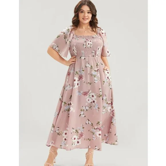 NWT BloomChic Dusty Pink Floral Square Neck Ruffles Pocket Shirred Split Dress - Picture 3 of 3